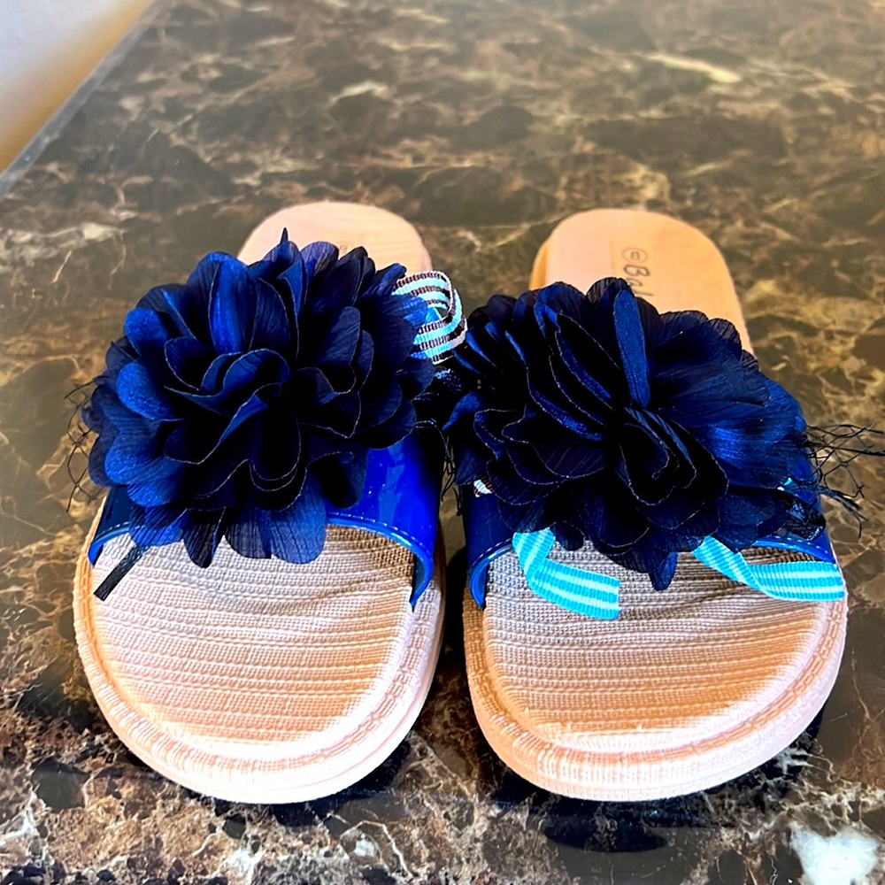Babe sandals siz 8
